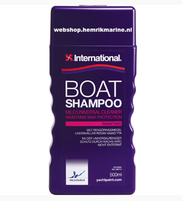 Boat Shampoo is een universele reiniger, geschikt voor polyester, hout, metaal en geschilderde oppervlakken. Het verwijderd geen was en bij regelmatig gebruik zal het de wasbescherming niet aantasten.
